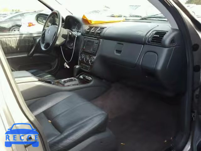 2005 MERCEDES-BENZ ML 500 4JGAB75E95A539709 image 4