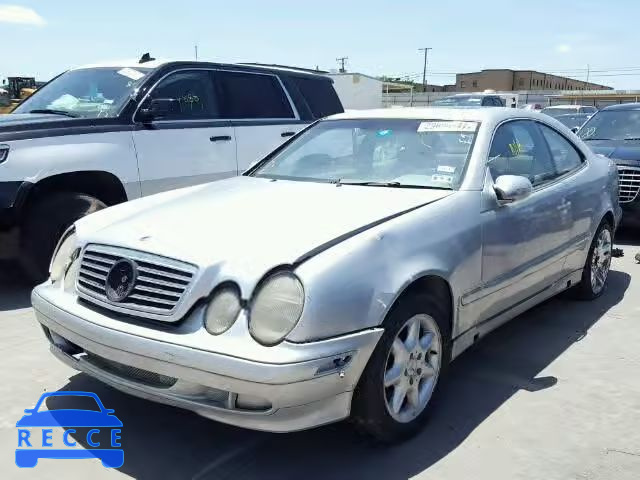 2000 MERCEDES-BENZ CLK 320 WDBLJ65GXYF114307 image 1