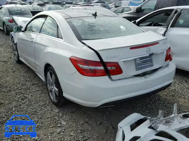 2011 MERCEDES-BENZ E 550 WDDKJ7CB0BF122374 image 2