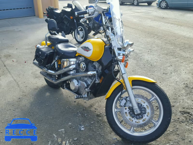 1996 HONDA VT1100 C 1HFSC1806TA000759 Bild 0