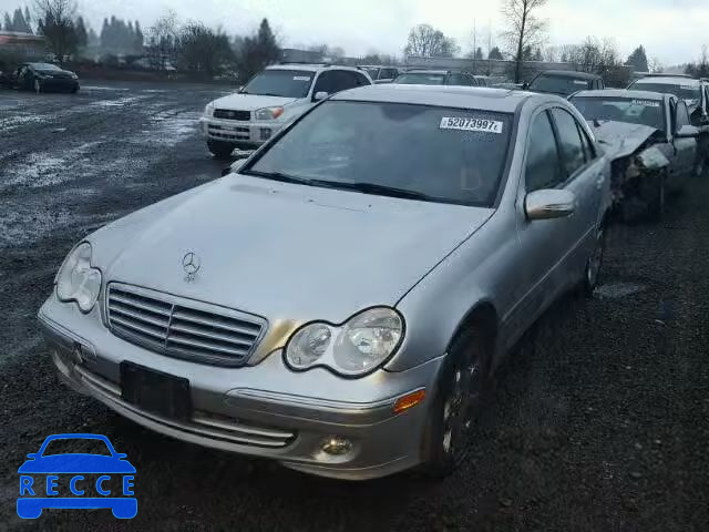 2005 MERCEDES-BENZ C 240 WDBRF61J45A702435 image 1