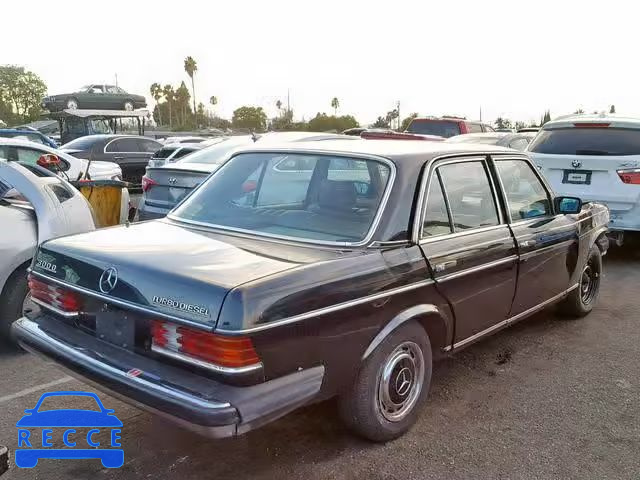 1982 MERCEDES-BENZ 300 DT WDBAB33A6CB011337 image 3