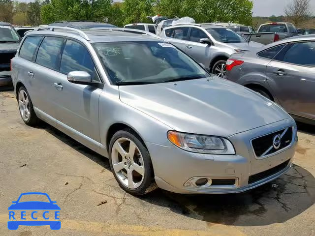 2010 VOLVO V70 3.2 YV1982BW2A1118828 image 0