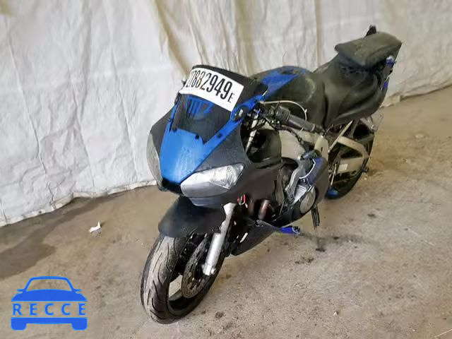 2001 YAMAHA YZFR6 L JYARJ04E61A015751 image 1