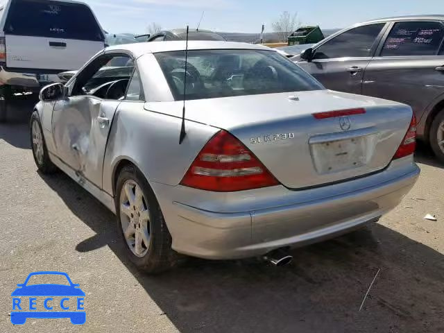 2004 MERCEDES-BENZ SLK 230 KO WDBKK49F14F307521 image 2