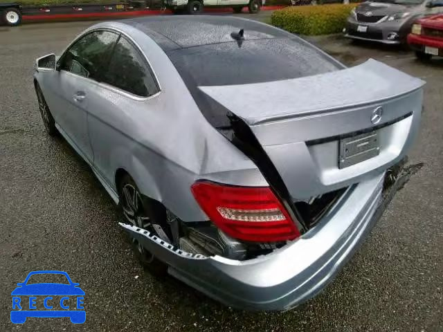 2014 MERCEDES-BENZ C 350 WDDGJ5HB4EG199072 image 2