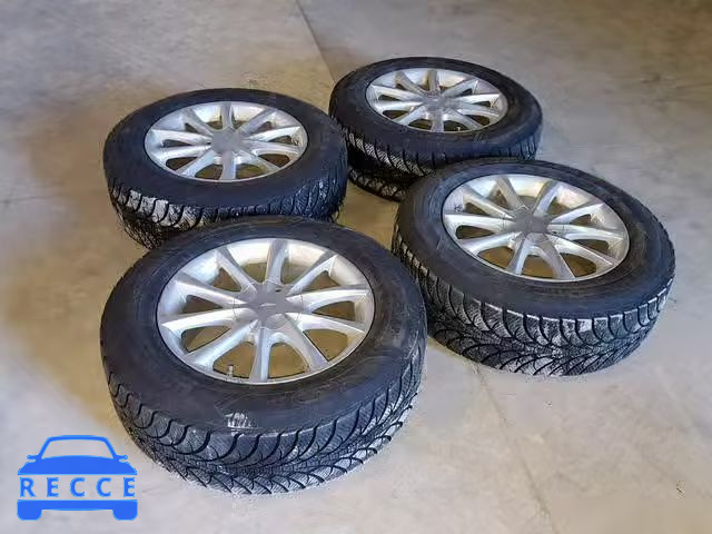 2011 TIRE TIRES RAV4 зображення 8