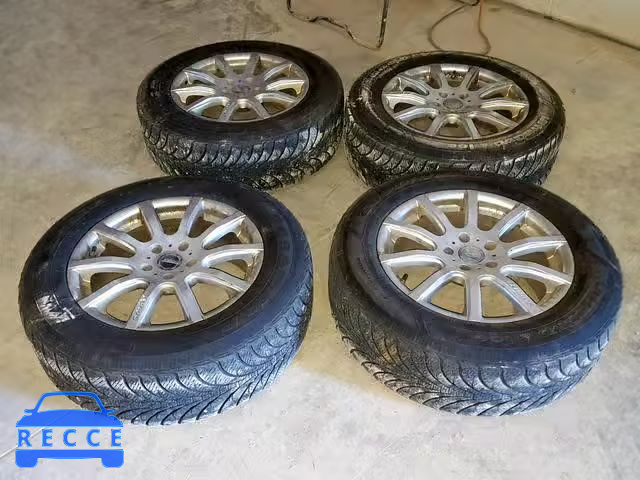 2013 TIRE TIRES 22565R17 зображення 0