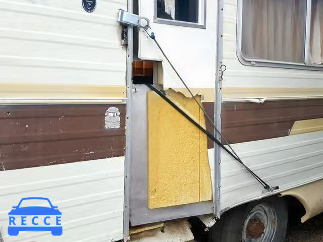 1977 FORD RV E27HHA92035 image 8