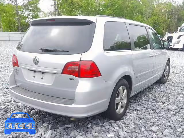 2011 VOLKSWAGEN ROUTAN SEL 2V4RW5DGXBR750093 зображення 3