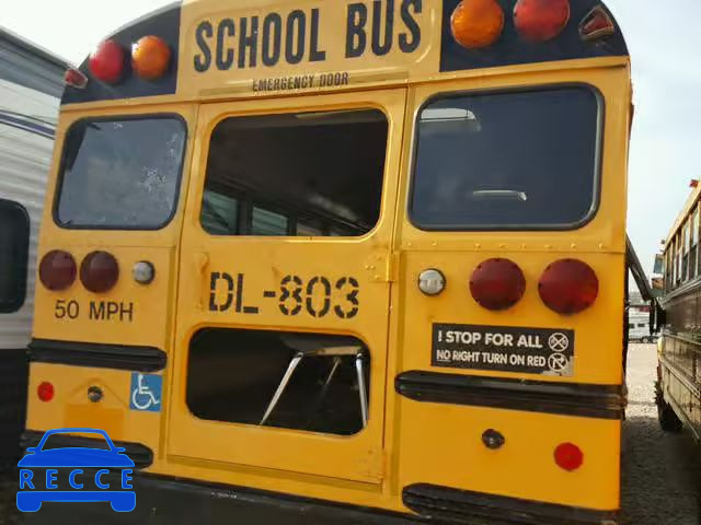 1998 INTERNATIONAL 3000 3800 1HVBBABM7WH522296 image 8
