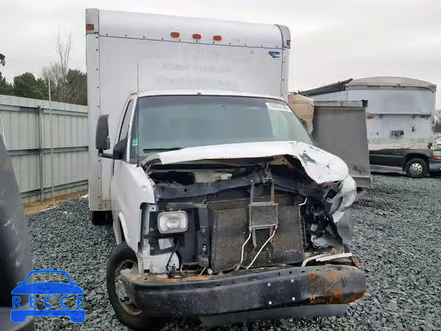 2006 CHEVROLET EXPRESS 1GBJG31U061225853 Bild 0