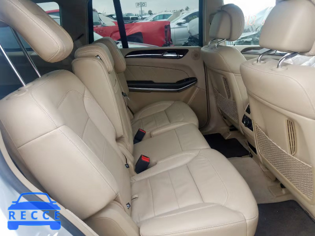 2016 MERCEDES-BENZ GL 550 4MA 4JGDF7DE9GA643915 image 5