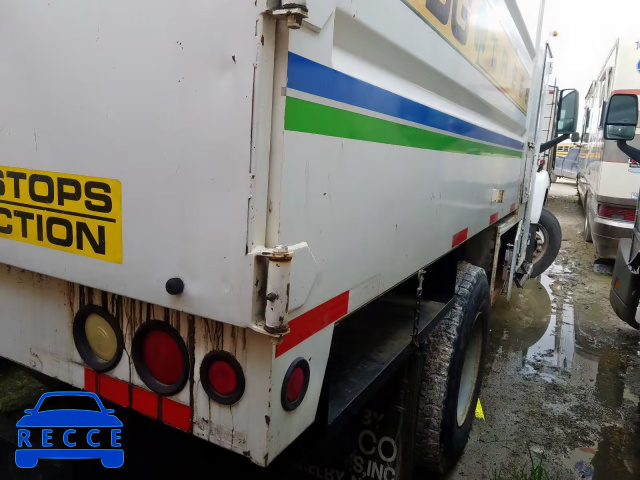 2004 GMC C7500 C7C0 1GDJ7C1C54F513561 image 3