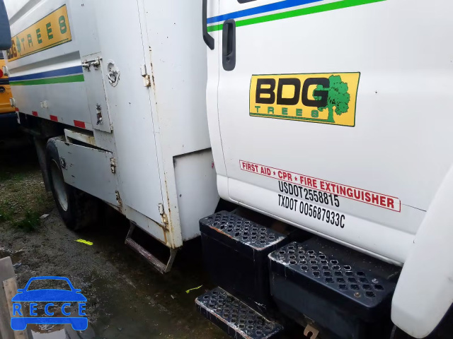 2004 GMC C7500 C7C0 1GDJ7C1C54F513561 image 8