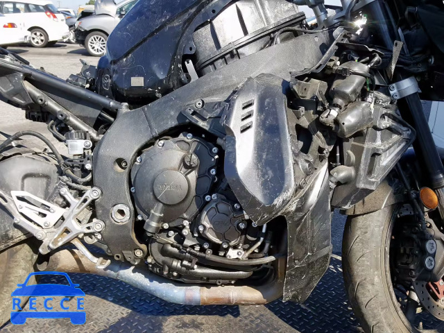 2017 YAMAHA FZ10 C JYARN48Y5HA000023 image 4