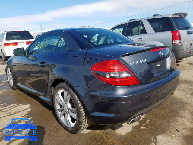 2011 MERCEDES-BENZ SLK 300 WDBWK5EA6BF240459 image 2