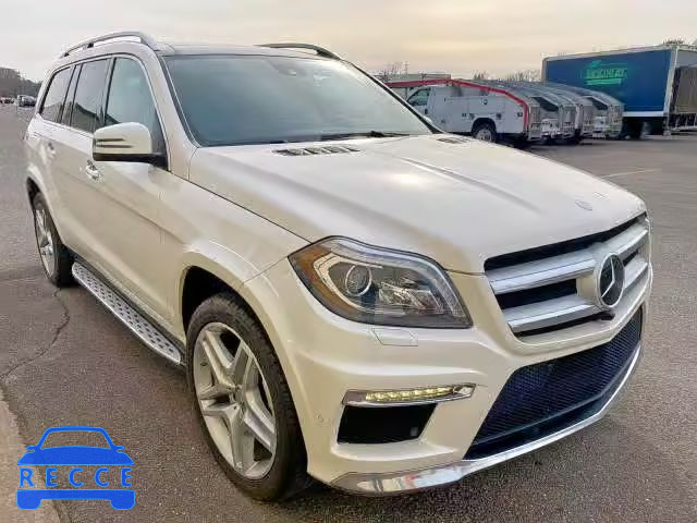 2016 MERCEDES-BENZ GL 550 4MA 4JGDF7DE2GA704294 image 0