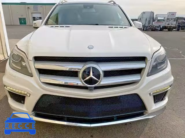 2016 MERCEDES-BENZ GL 550 4MA 4JGDF7DE2GA704294 image 9