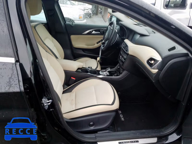 2019 INFINITI QX30 PURE SJKCH5CP3KA008907 image 4