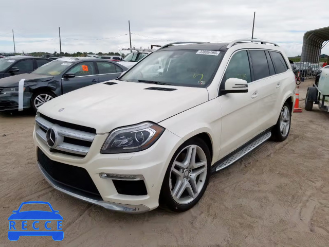 2016 MERCEDES-BENZ GL 550 4MA 4JGDF7DE4GA704457 image 1