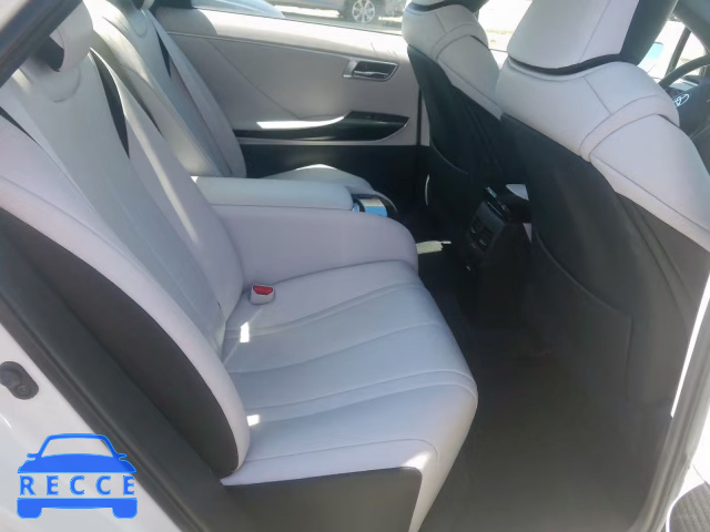 2018 TOYOTA MIRAI JTDBVRBD6JA004130 image 5