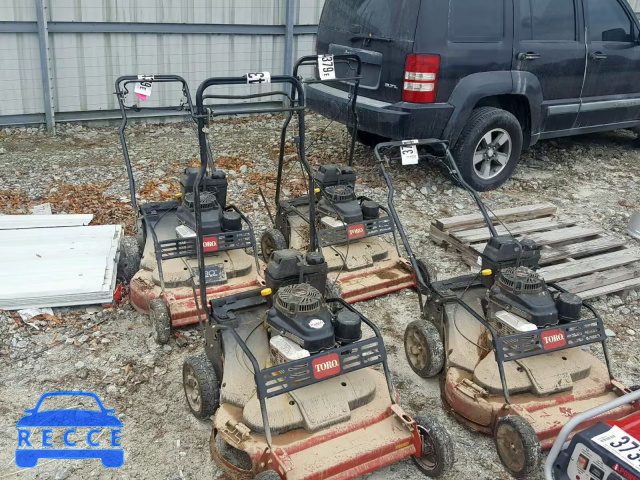 1999 TORO LAWNMOWER SUA4500 image 9