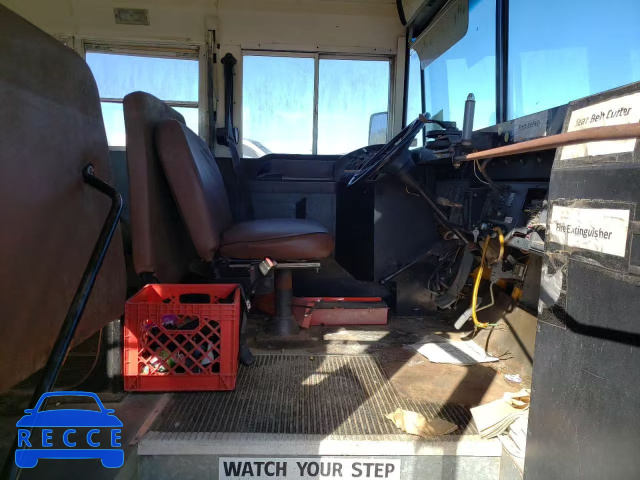 1998 INTERNATIONAL 3000 3800 1HVBBABM0WH548738 image 4