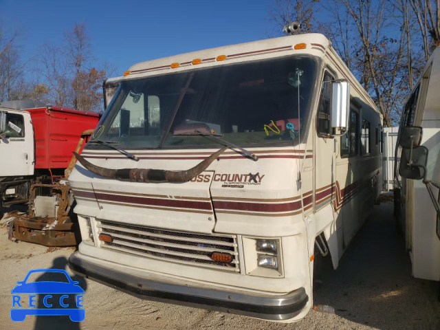 1984 CHEVROLET MOTORHOME 1GBKP37W6E3332972 Bild 1