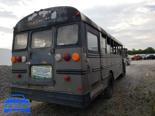 1995 INTERNATIONAL 3000 3800 1HTBBABN1SH233474 image 3