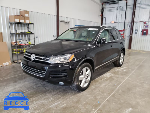 2011 VOLKSWAGEN TOUAREG HY WVGFG9BP8BD002185 Bild 1