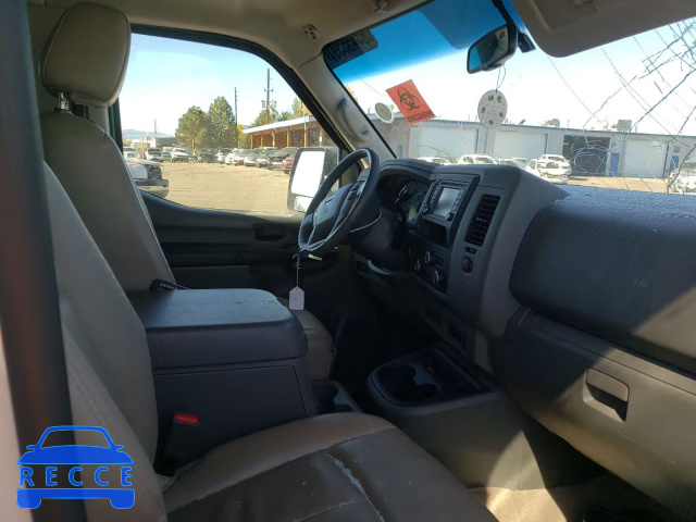 2019 NISSAN NV 3500 5BZAF0AA4KN851993 Bild 4