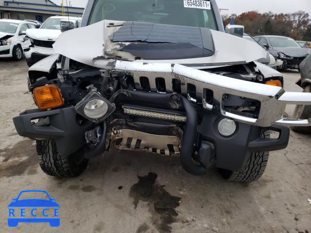2010 HUMMER H3 LUXURY 5GTMNJEE2A8138583 image 6