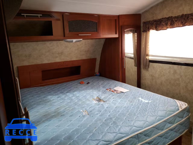 2011 COUG RV 4YDF32429B2507170 зображення 4