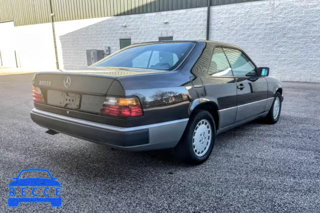 1988 MERCEDES-BENZ 300 CE WDBEA50D7JA686597 Bild 3