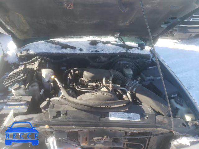 1998 GMC S15 JIMMY 1GKDT13W1W2571531 Bild 6