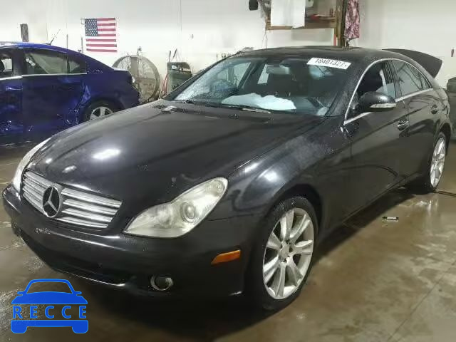 2007 MERCEDES-BENZ CLS550 WDDDJ72X37A095195 Bild 1