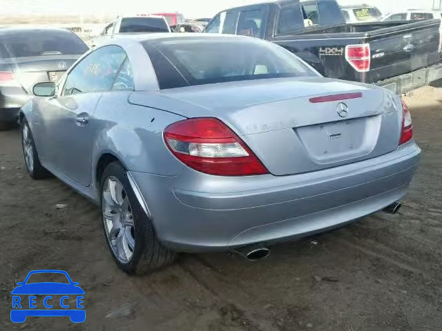 2005 MERCEDES-BENZ SLK350 WDBWK56F45F045751 Bild 2