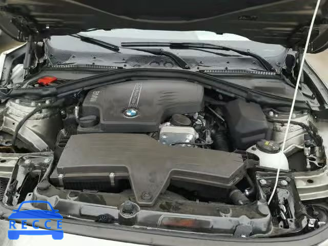 2016 BMW 320I WBA8E1G5XGNT99411 Bild 6
