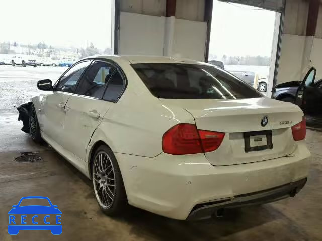 2011 BMW 335D WBAPN7C56BA781441 Bild 2