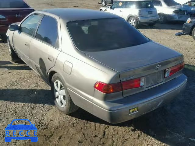 2001 TOYOTA CAMRY JT2BG22K310553220 image 2