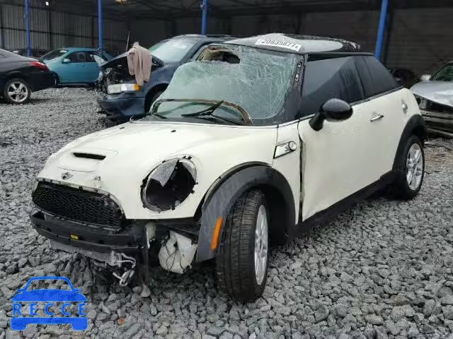 2011 MINI COOPER S WMWSV3C55BTY11147 image 1
