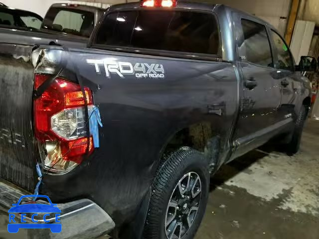 2017 TOYOTA TUNDRA CREWMAX 5TFDY5F12HX599879 зображення 8