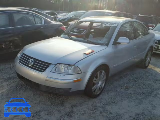 2005 VOLKSWAGEN PASSAT GLX WVWRU63B85E051882 image 1