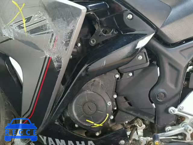 2016 YAMAHA YZFR3 MH3RH06YXGK012198 image 11