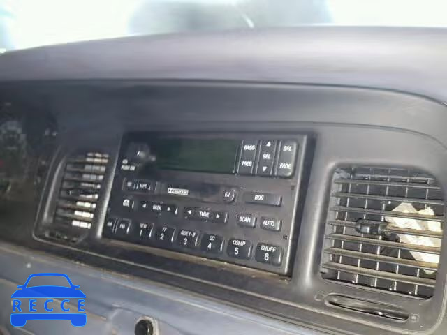2000 FORD CROWN VIC 2FAFP71W0YX159850 image 8