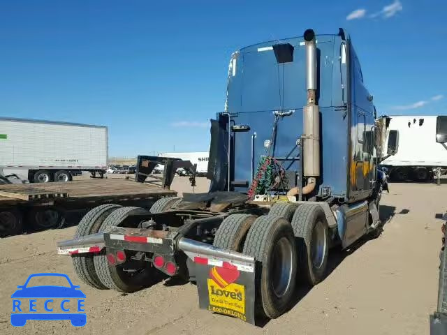 2010 PETERBILT CONVENTION 1XP7D49X5AD798076 Bild 3