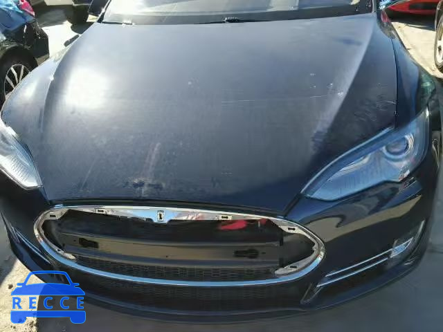 2013 TESLA MODEL S 5YJSA1DP0DFP04564 Bild 6