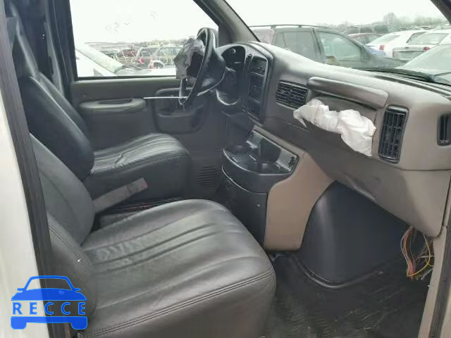 2000 GMC SAVANA G35 1GTHG39R5Y1128788 image 4