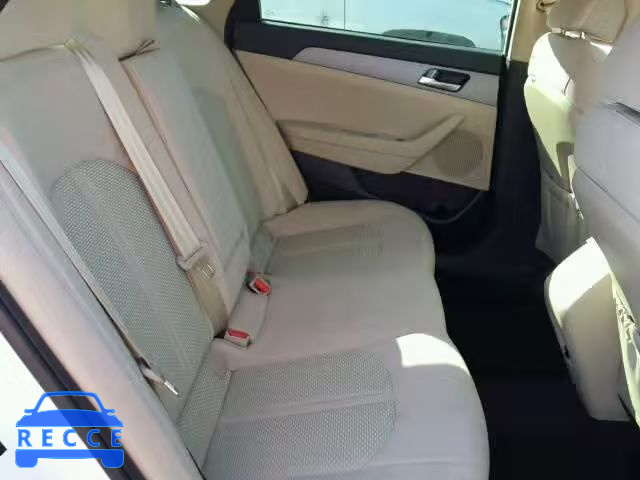 2017 HYUNDAI SONATA SE 5NPE24AF9HH469600 image 5